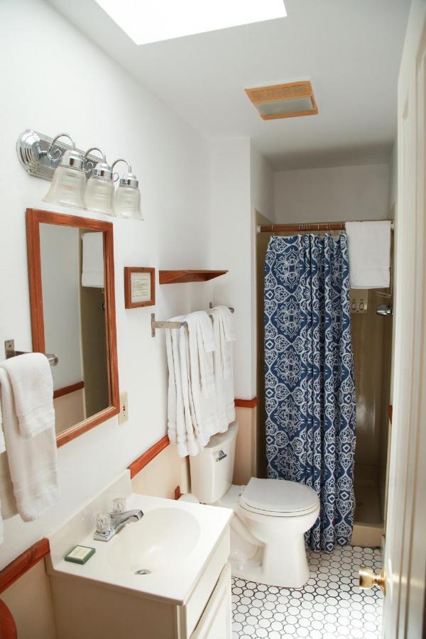 Inn On The Russian River Monte Rio Екстер'єр фото