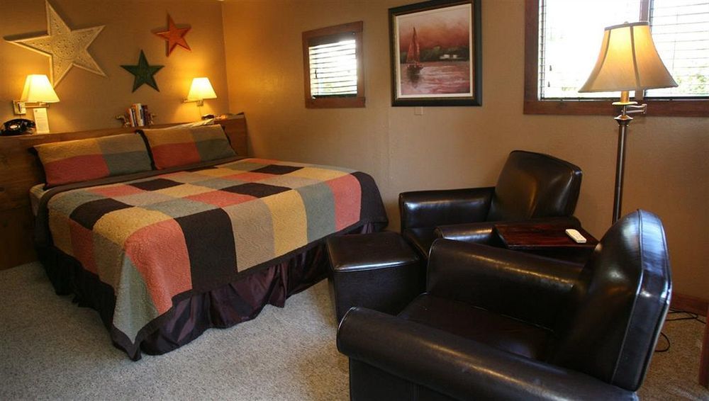 Inn On The Russian River Monte Rio Екстер'єр фото