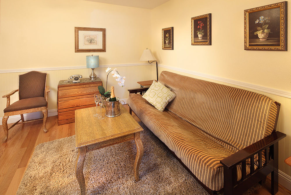 Inn On The Russian River Monte Rio Екстер'єр фото